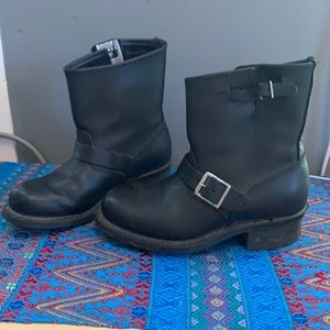 FRYE Veronica Short womens boots